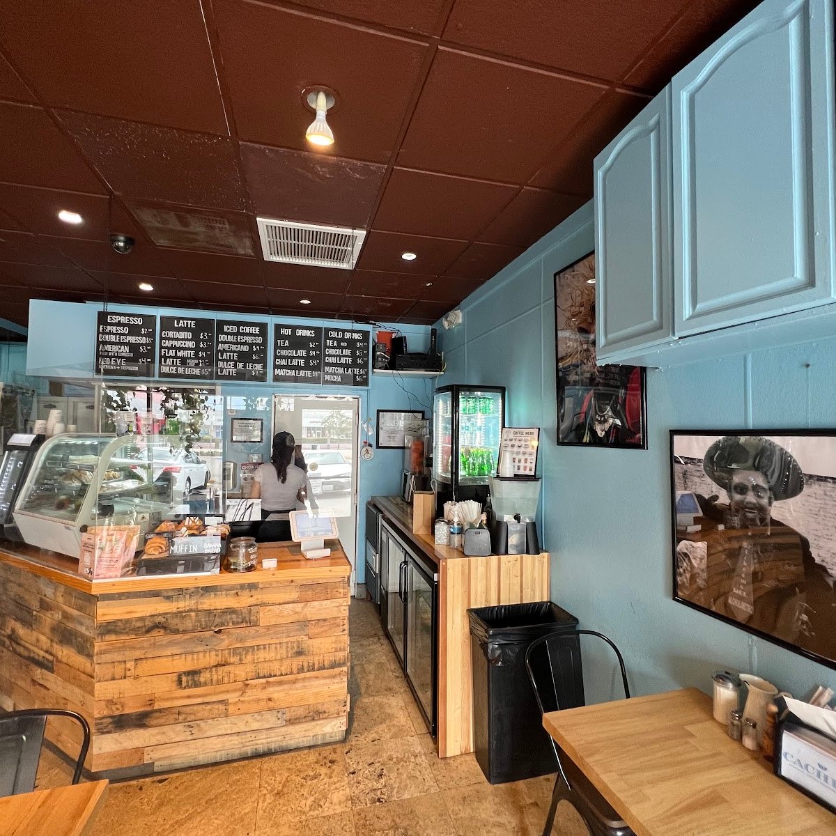 Cachito Coffee and Bakery specialty coffee shop in Miami - photo 10