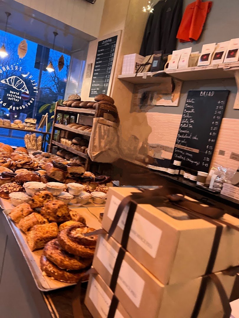 Interior of Twelve Triangles, specialty coffee shop in Edinburgh