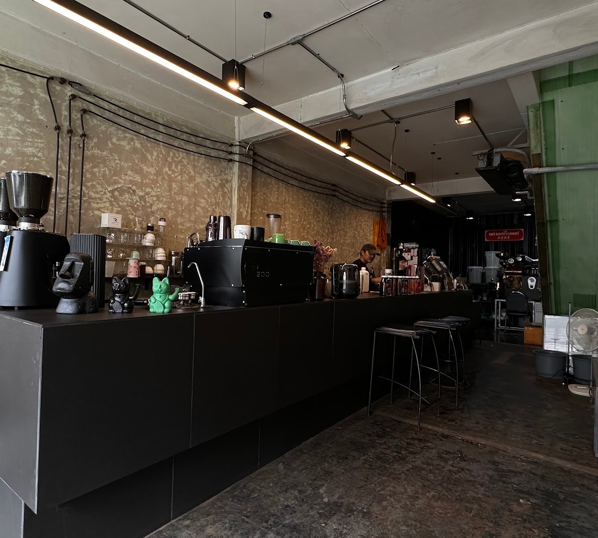 RAW COFFEE ROASTER specialty coffee shop in Bangkok - photo 10