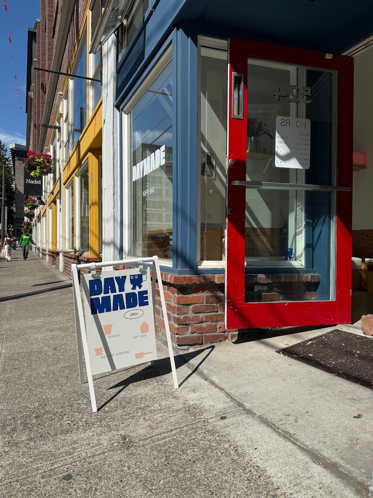 Day Made Kaffe Bar specialty coffee shop in Seattle - photo 2