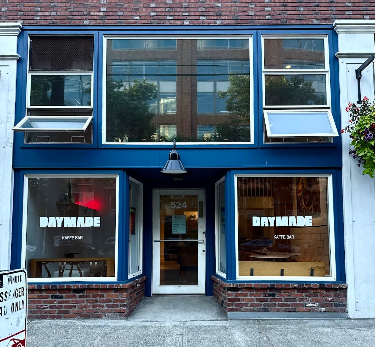 Day Made Kaffe Bar specialty coffee shop in Seattle - photo 4