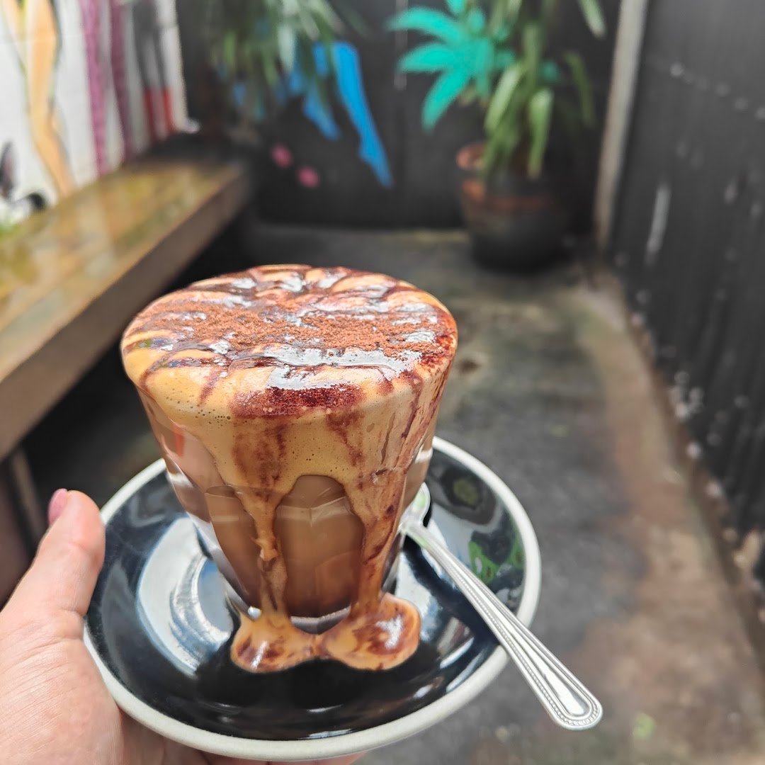 Coffee at Black Coffee, specialty coffee shop in Wellington