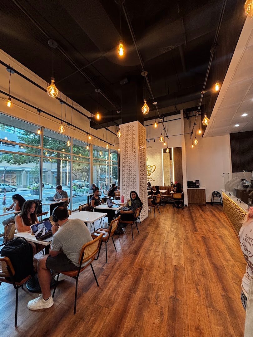 Haraz Coffee House specialty coffee shop in Atlanta - photo 3