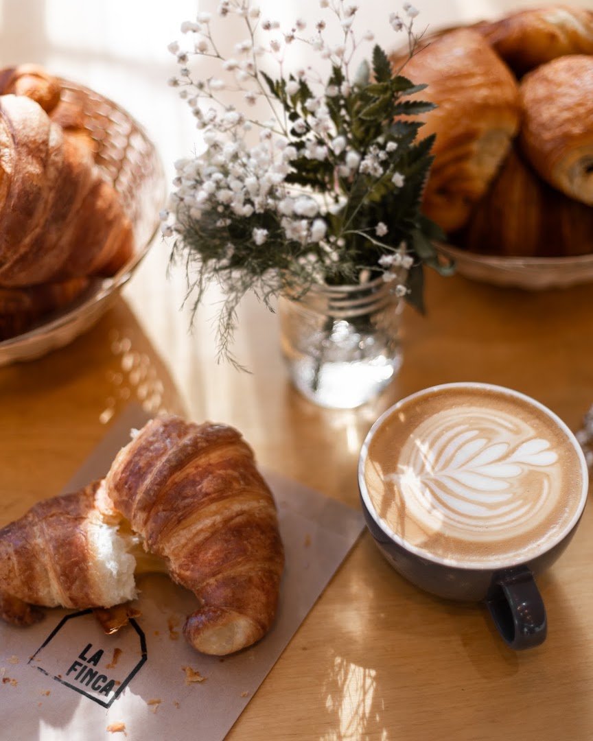 Coffee at La Finca Café, specialty coffee shop in Montreal