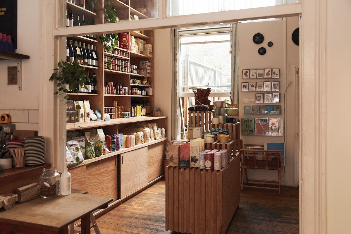 Lumberjack Cafe specialty coffee shop in London - photo 2