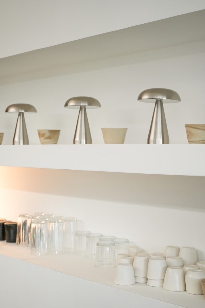 Interior of Kooi Mooa, specialty coffee shop in São Paulo