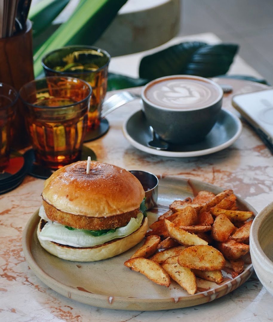 Common Man Coffee Roasters - Kuala Lumpur specialty coffee shop in Kuala Lumpur - photo 6