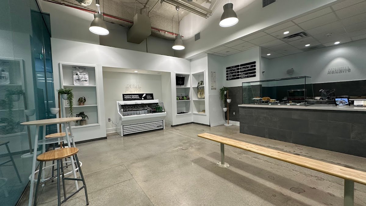 Bar Nine | El Segundo specialty coffee shop in Los Angeles - photo 3