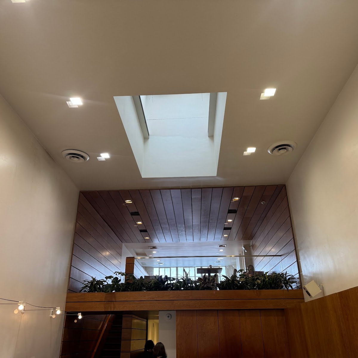 Blue Bottle Coffee specialty coffee shop in Los Angeles - photo 7