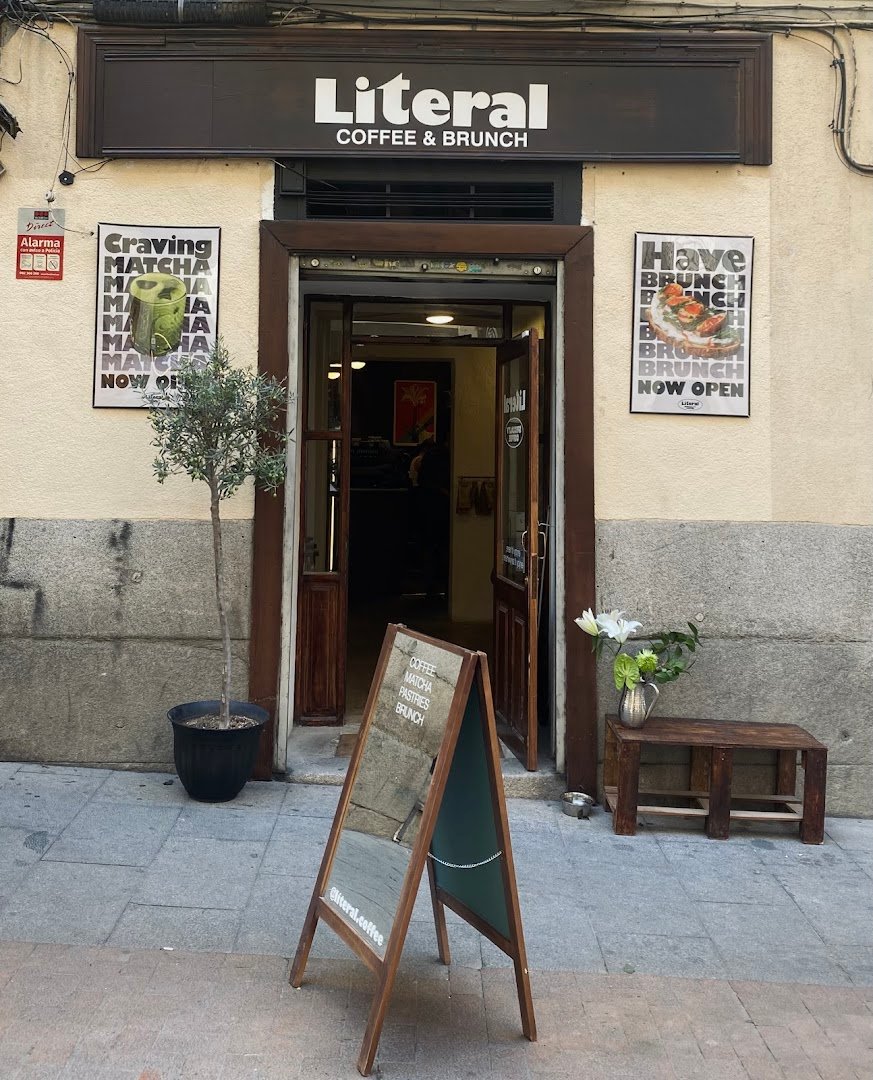 Literal Coffee specialty coffee shop in Madrid - photo 6