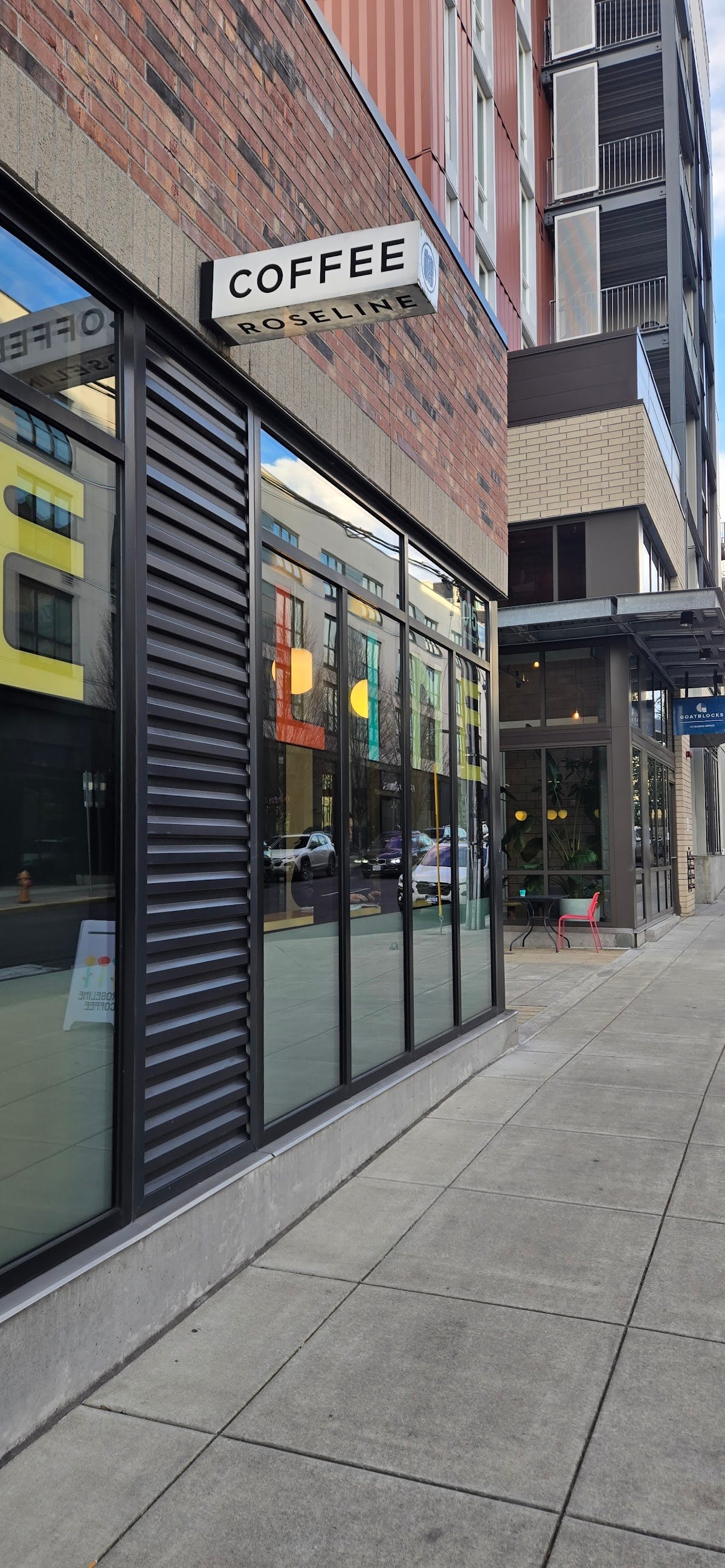 Roseline Coffee specialty coffee shop in Portland - photo 6