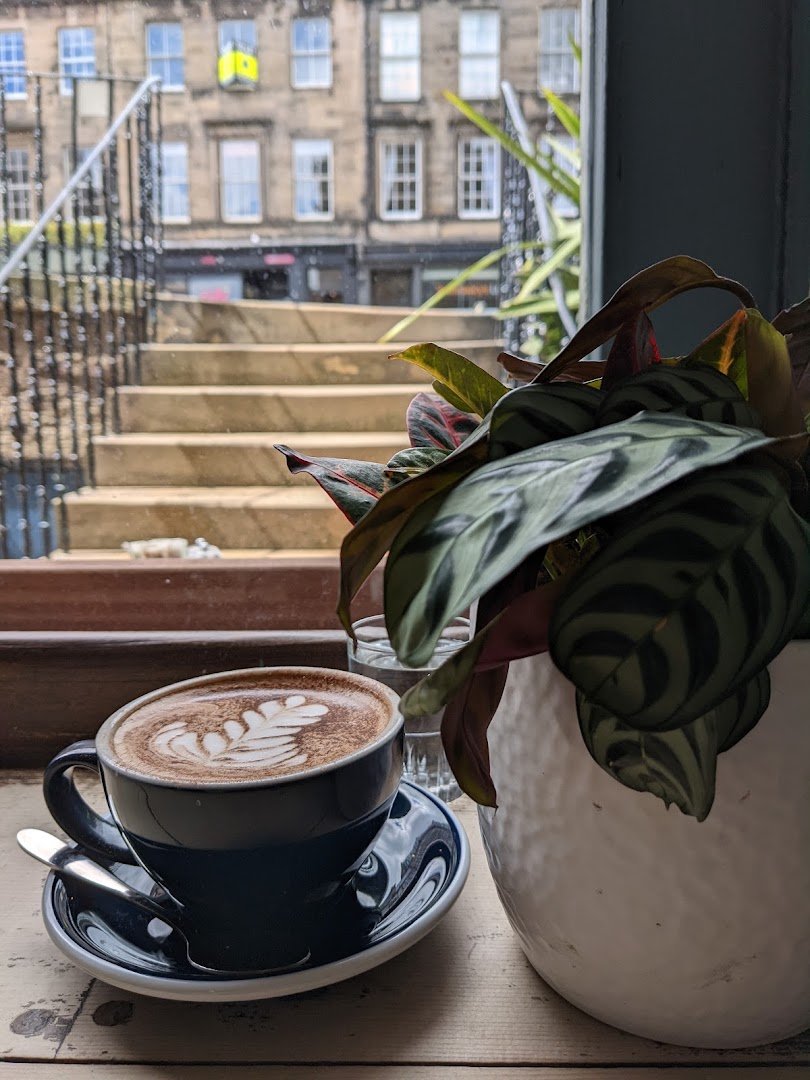 Coffee at Leo's Beanery, specialty coffee shop in Edinburgh