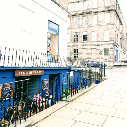 Storefront of Leo's Beanery, specialty coffee shop in Edinburgh