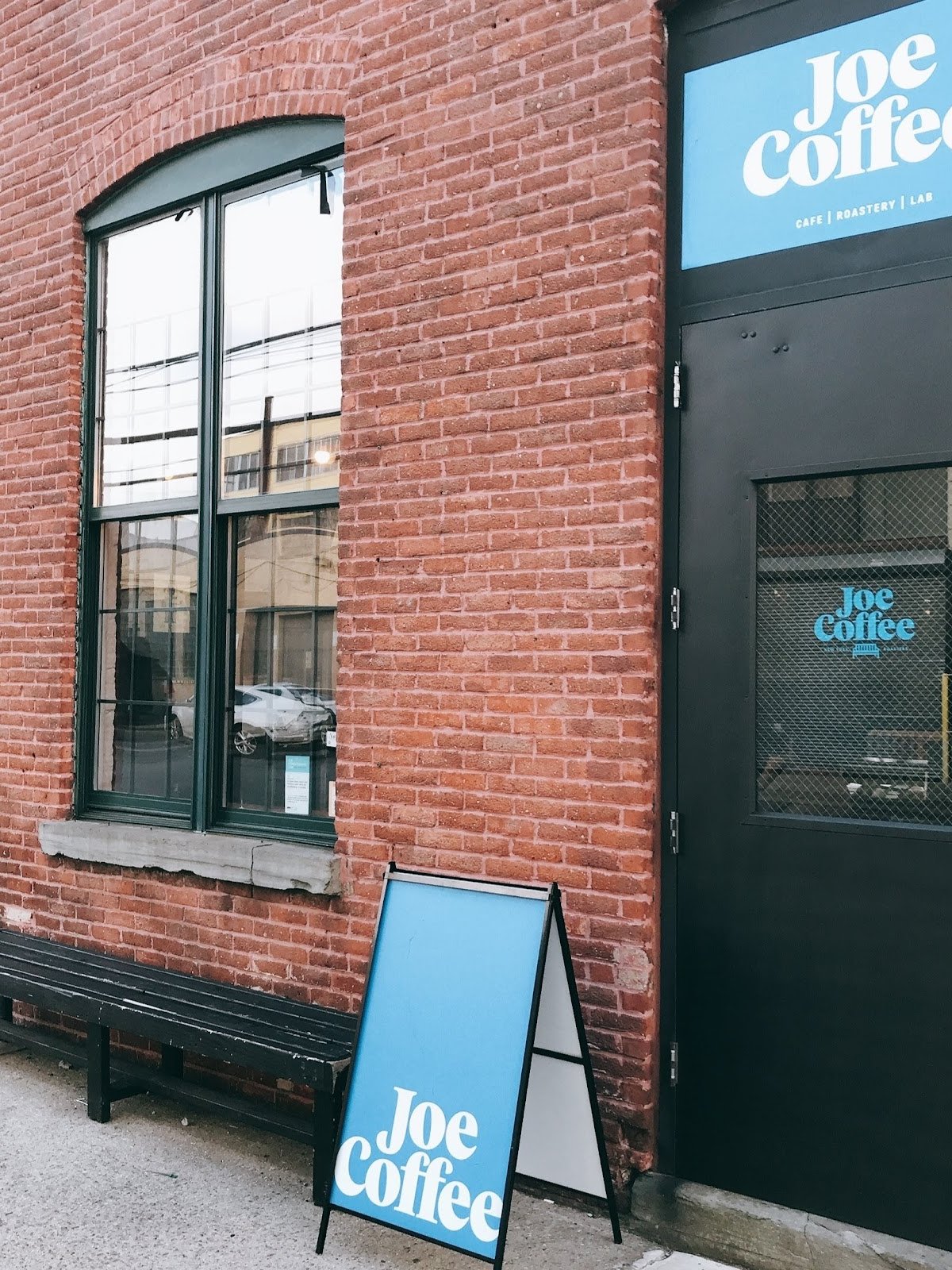 Joe Coffee Company: Roastery Cafe specialty coffee shop in New York - photo 6