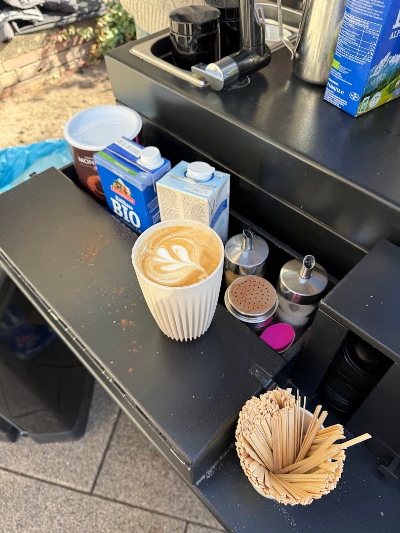 Kaffeerad specialty coffee shop in Berlin - photo 2