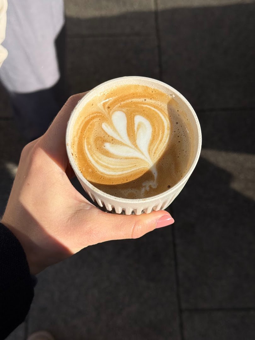 Kaffeerad specialty coffee shop in Berlin - photo 4