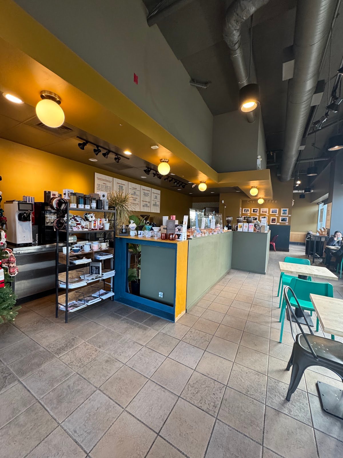 C41 Coffee specialty coffee shop in Vancouver - photo 2