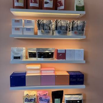 Dayglow specialty coffee shop in Chicago - photo 4