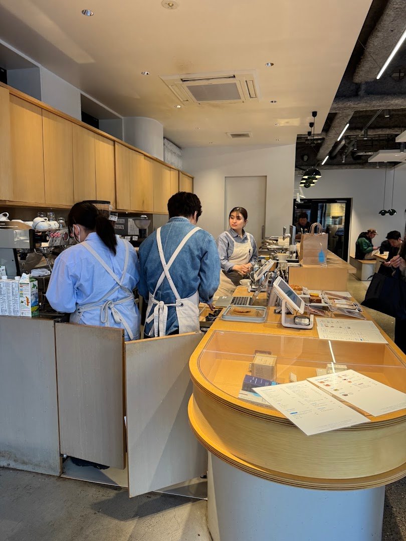 Interior of Blue Bottle Coffee - Hiro-o Cafe, specialty coffee shop in Tokyo