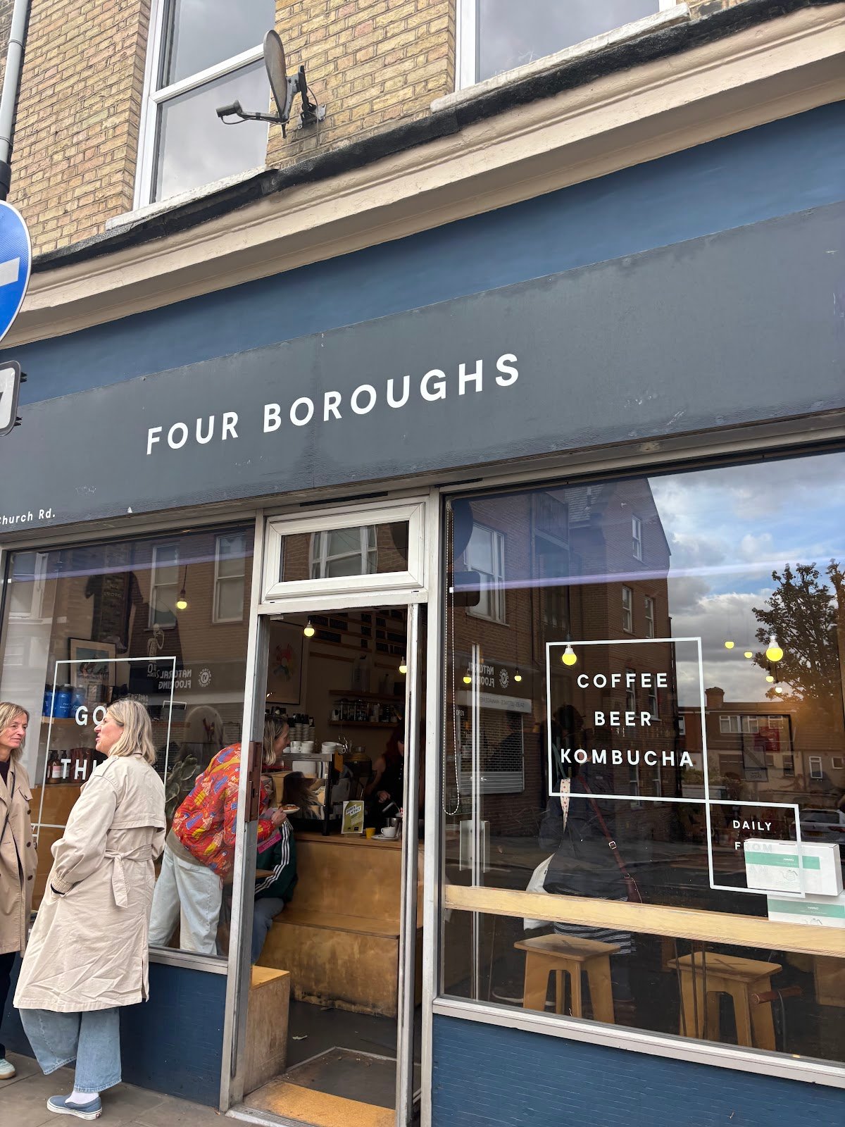 Four Boroughs specialty coffee shop in London - photo 4