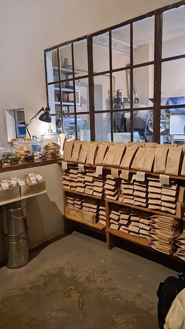 FRIEDL Rösterei & Kekse specialty coffee shop in Berlin - photo 11