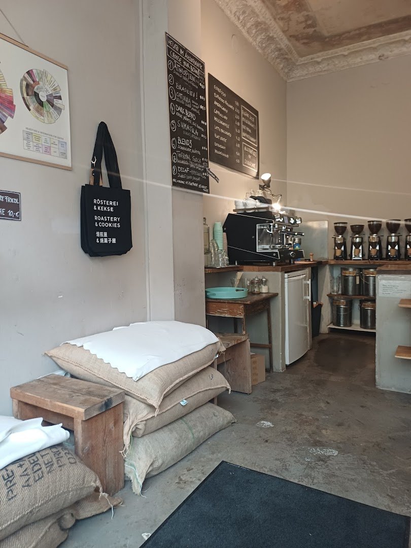 FRIEDL Rösterei & Kekse specialty coffee shop in Berlin - photo 2