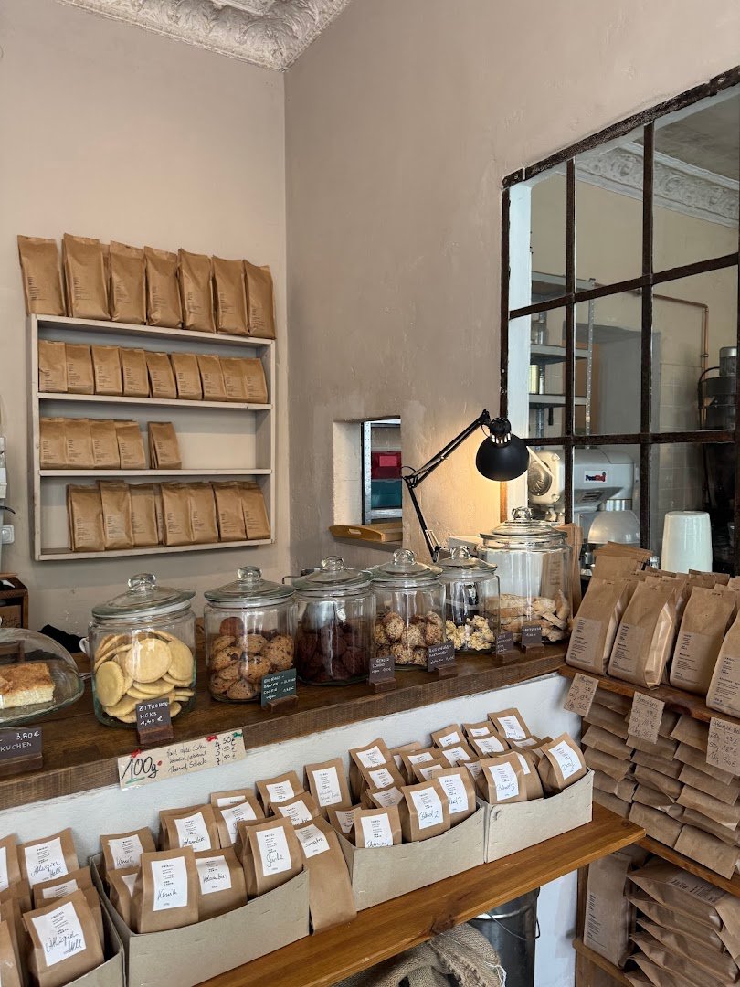 FRIEDL Rösterei & Kekse specialty coffee shop in Berlin - photo 5