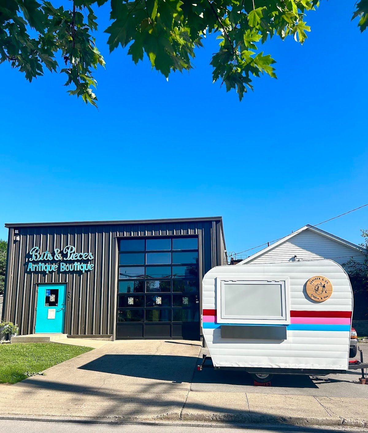 Juniper & Co. Coffee & Tea specialty coffee shop in Nashville - photo 3