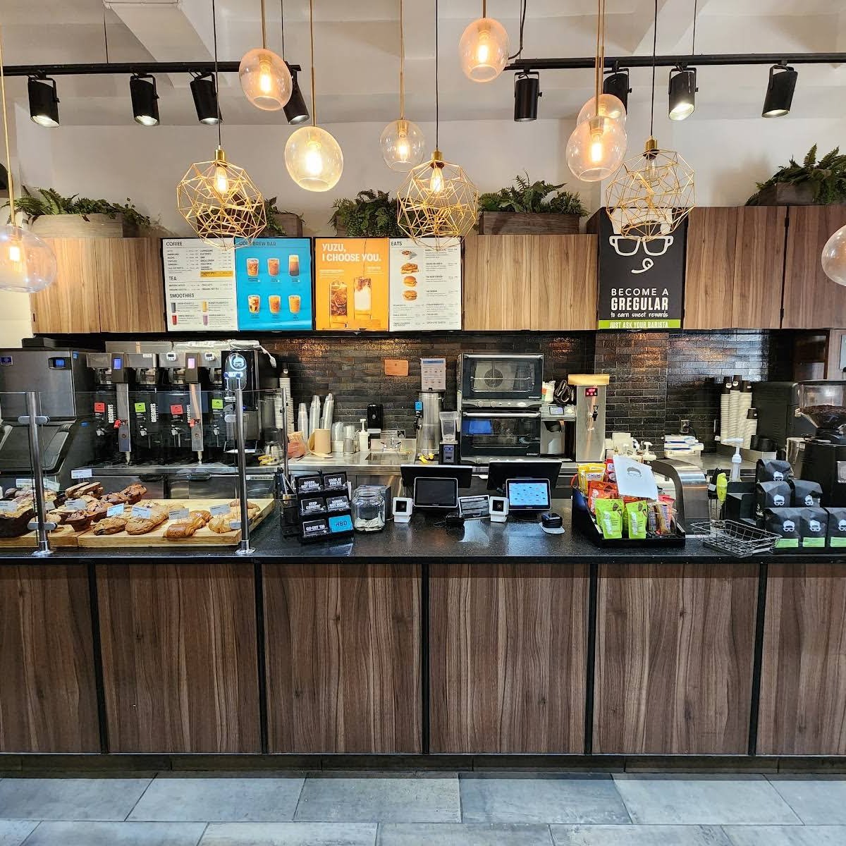 Gregorys Coffee specialty coffee shop in New York - photo 7