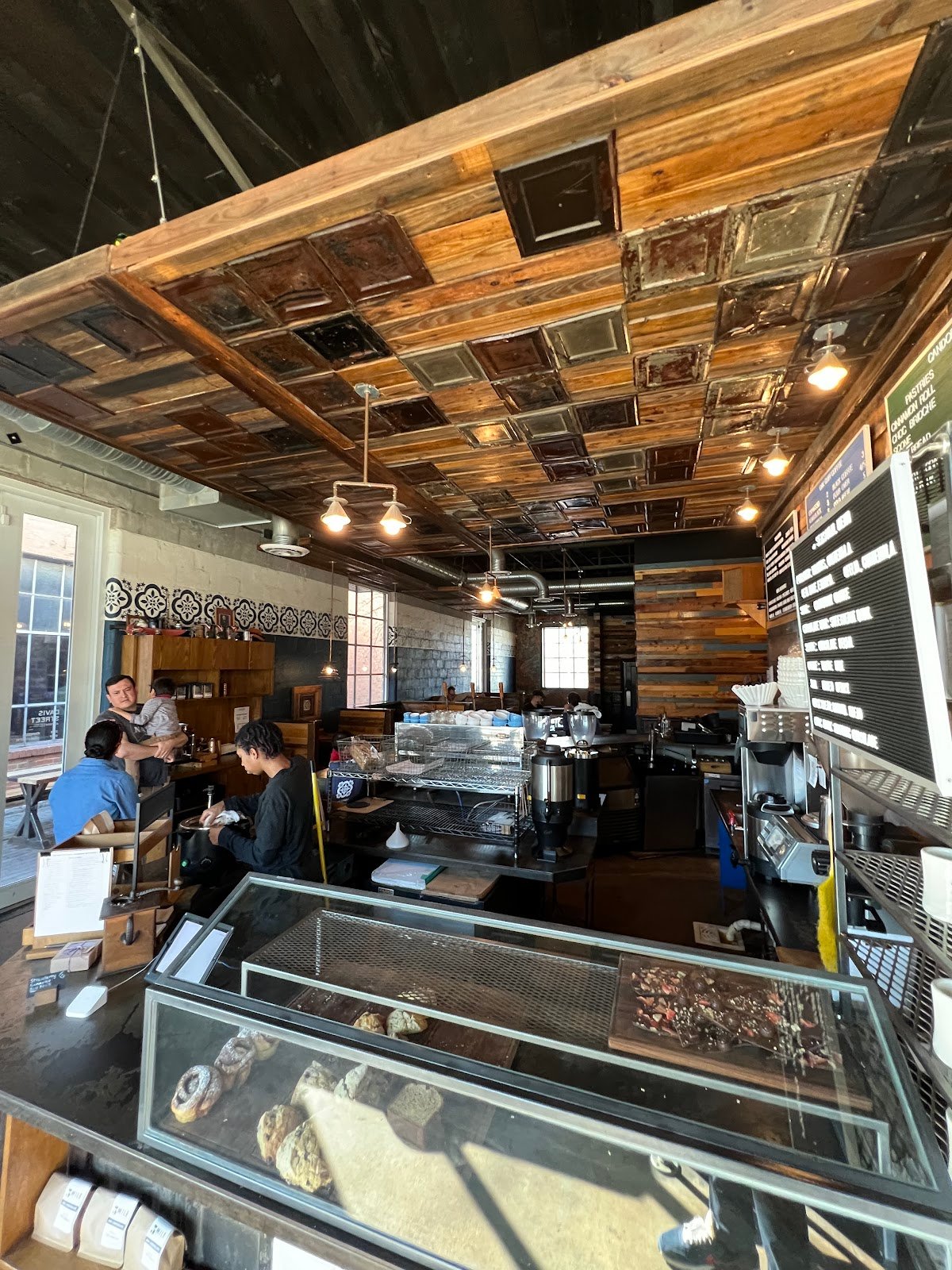 Oak Cliff Coffee Roasters specialty coffee shop in Dallas - photo 2