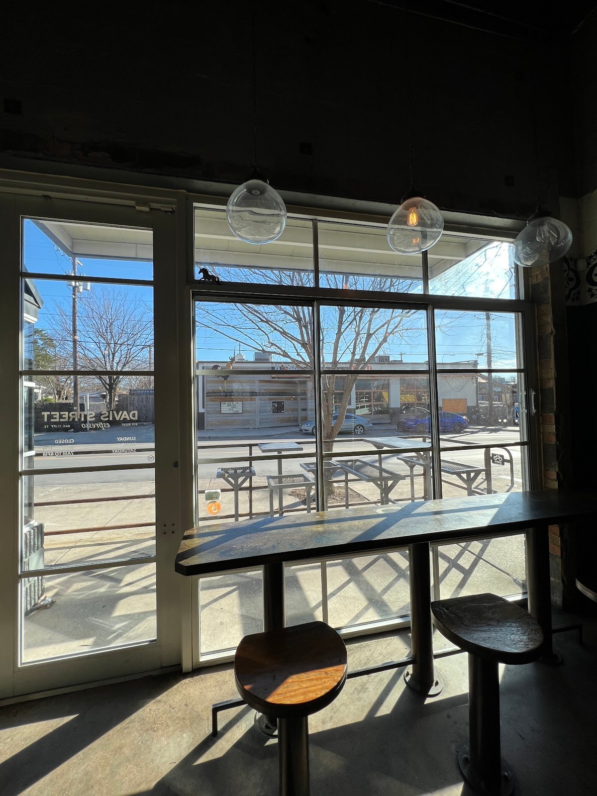 Oak Cliff Coffee Roasters specialty coffee shop in Dallas - photo 4