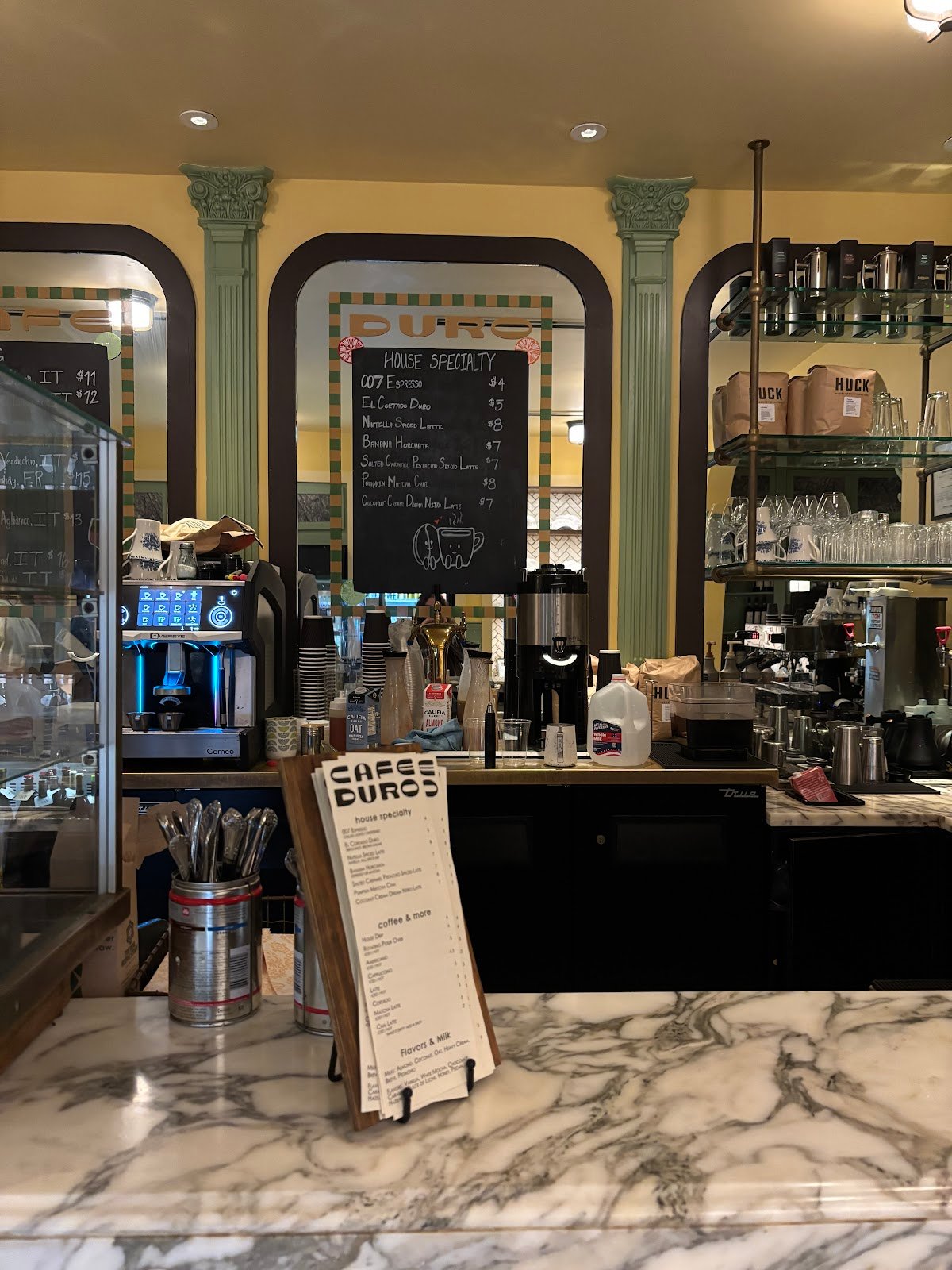 Cafe Duro specialty coffee shop in Dallas - photo 3