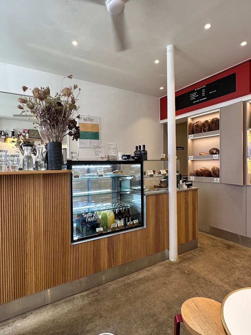 Ten Belles 6 | Coffee Shop | Pain au levain & torréfaction artisanale specialty coffee shop in Paris - photo 6