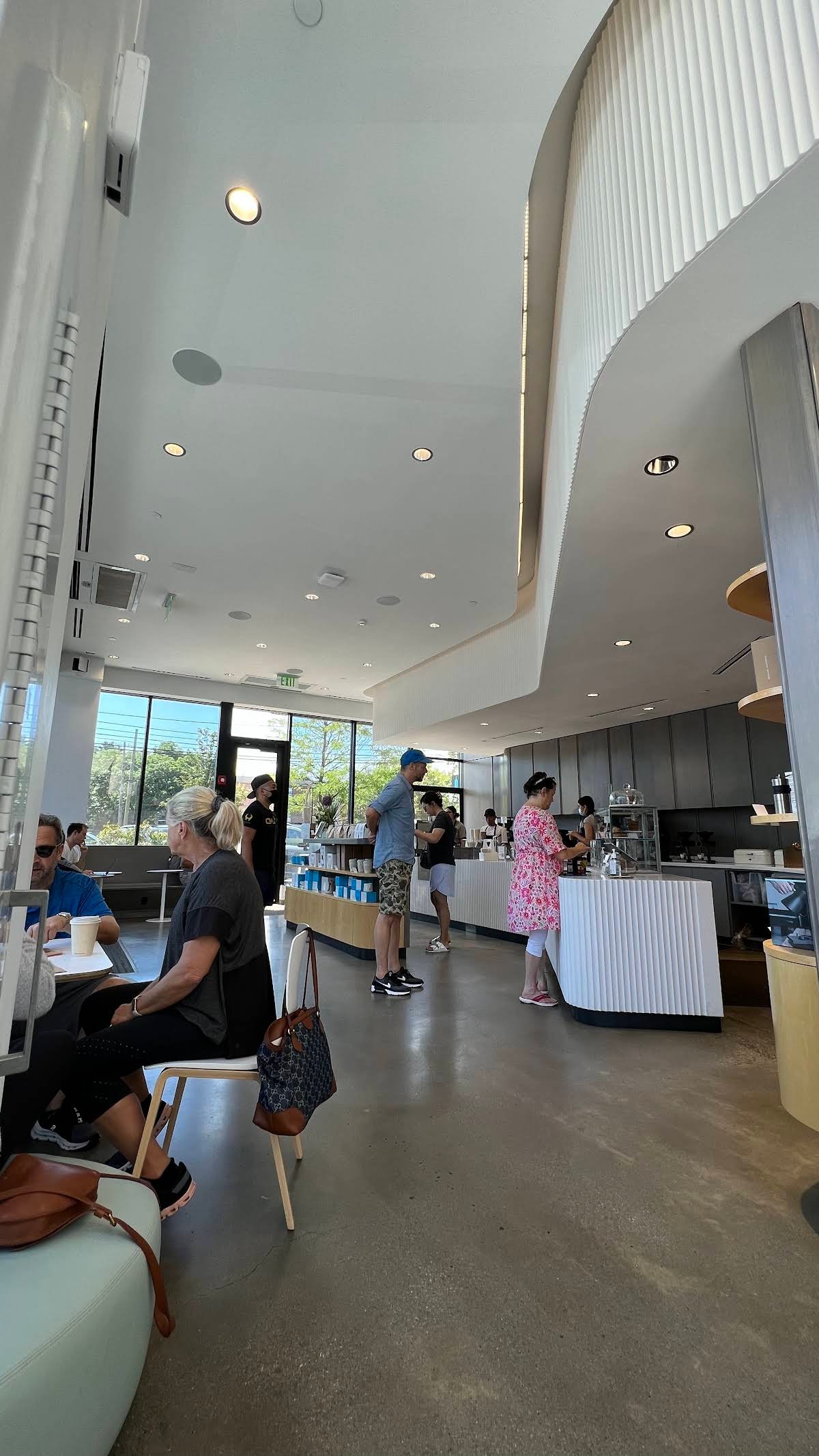 Blue Bottle Coffee specialty coffee shop in Boston - photo 10