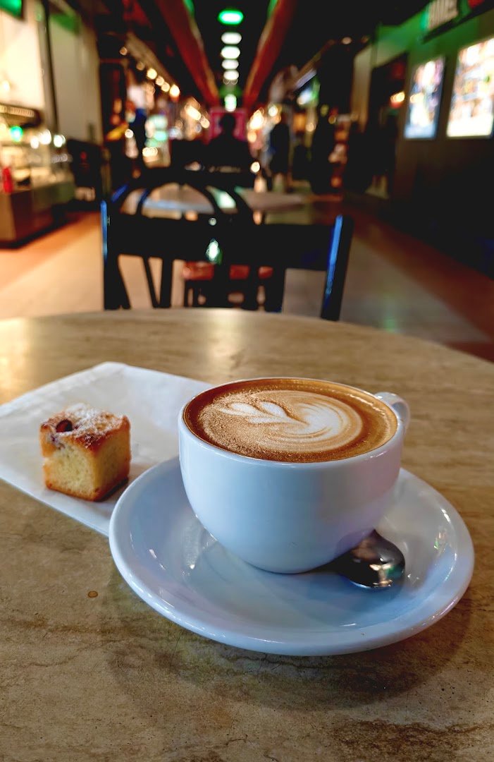 Coffee at Brulerie Aux Quatre Vents, specialty coffee shop in Montreal
