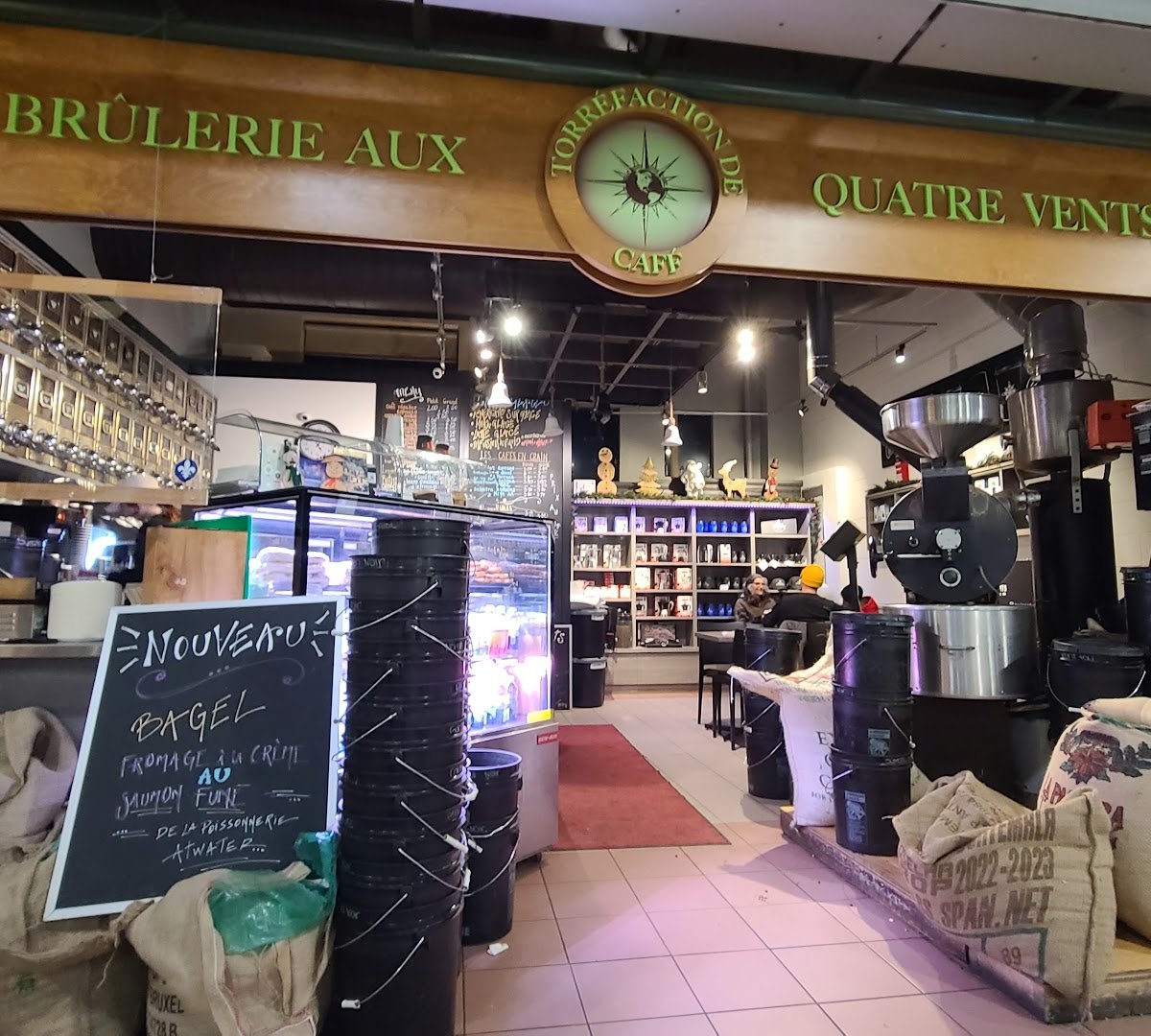 Interior of Brulerie Aux Quatre Vents, specialty coffee shop in Montreal