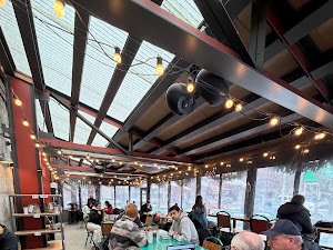 Colectivo Coffee Lincoln Park specialty coffee shop in Chicago - photo 7