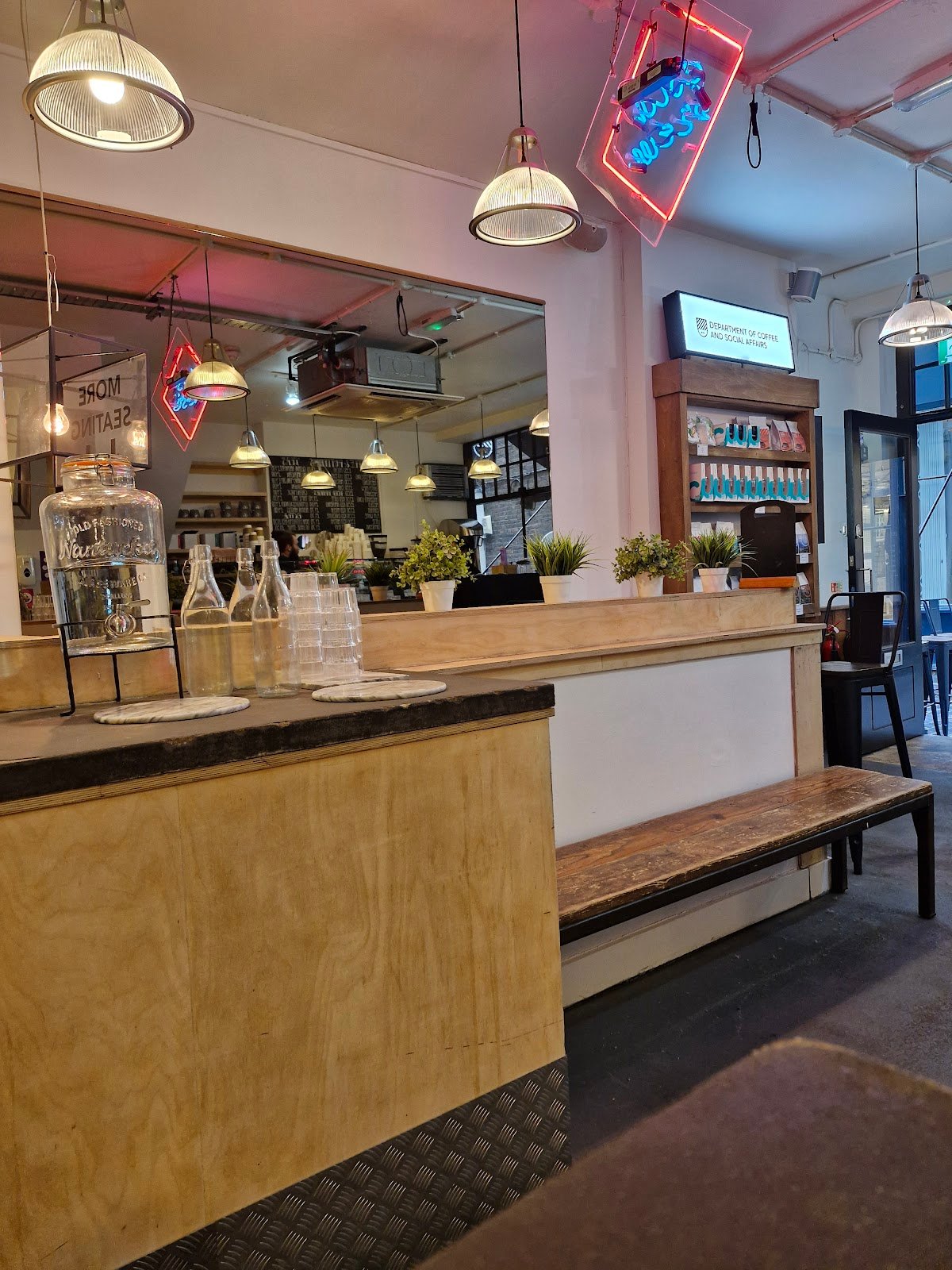 Department of Coffee and Social Affairs specialty coffee shop in London - photo 7