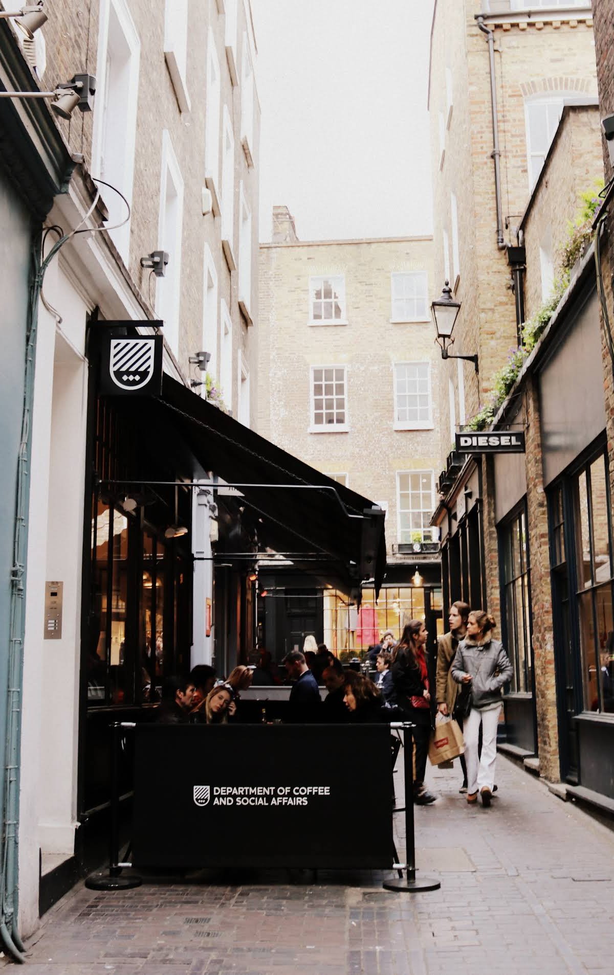 Department of Coffee and Social Affairs specialty coffee shop in London - photo 9