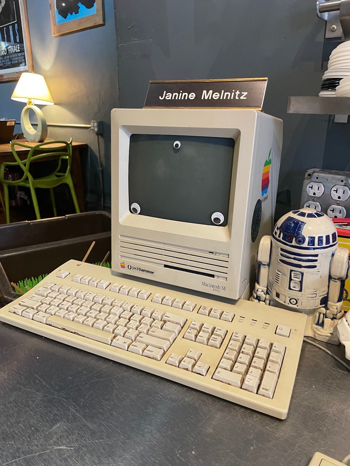 The Wormhole Coffee specialty coffee shop in Chicago - photo 5