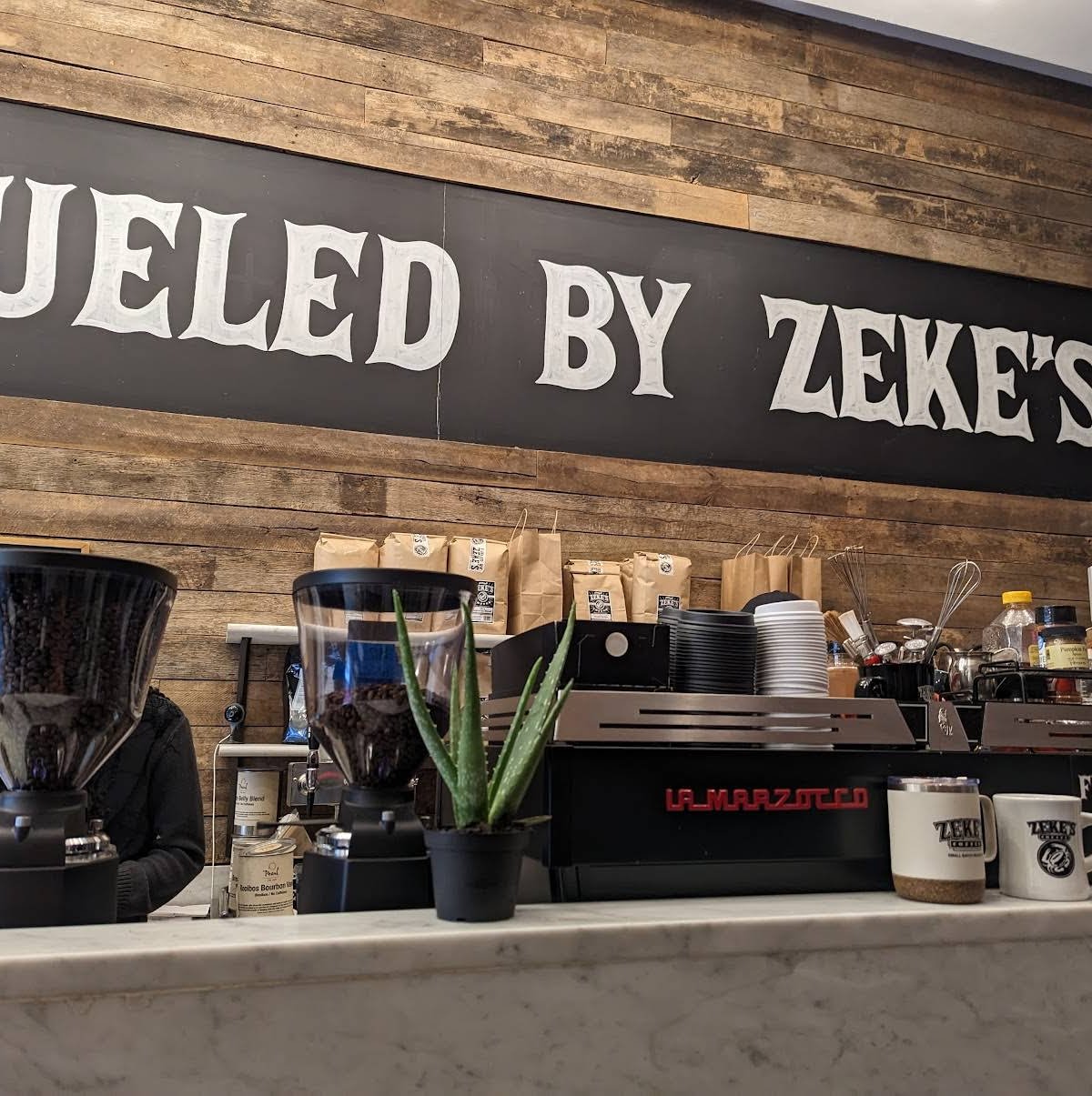 Zeke's Coffee of DC - Downtown specialty coffee shop in Washington, D.C. - photo 11