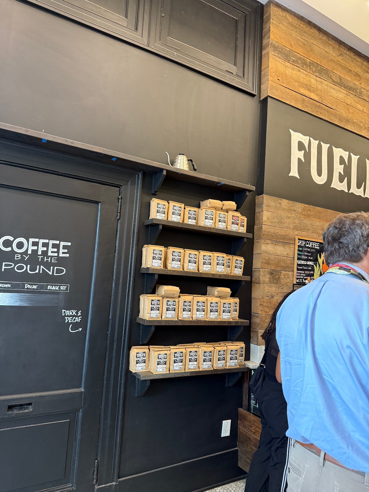 Zeke's Coffee of DC - Downtown specialty coffee shop in Washington, D.C. - photo 4