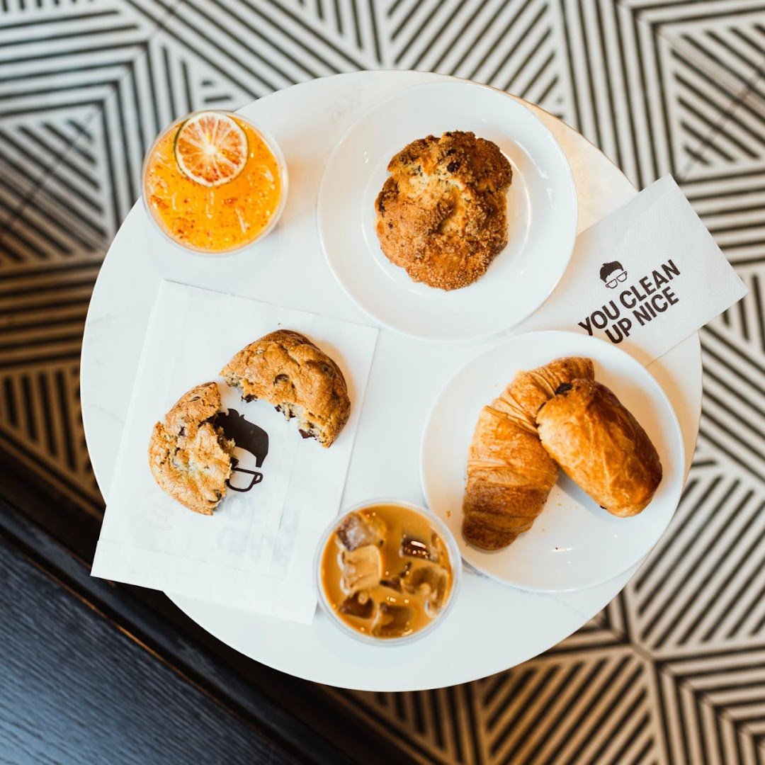 Gregorys Coffee specialty coffee shop in New York - photo 3