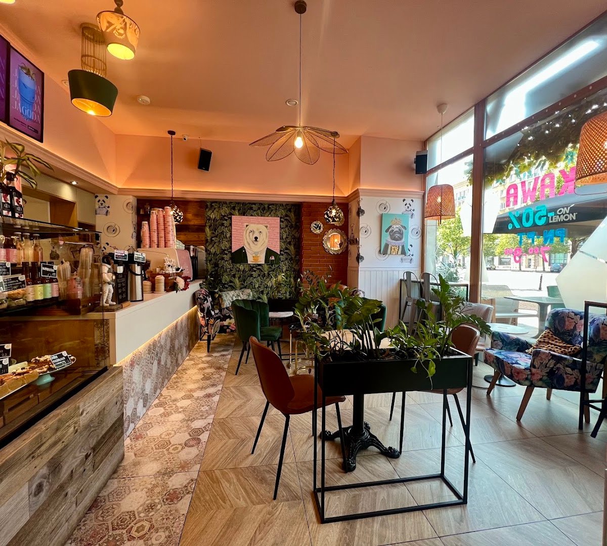 Interior of White Bear Coffee Marszałkowska, specialty coffee shop in Warsaw