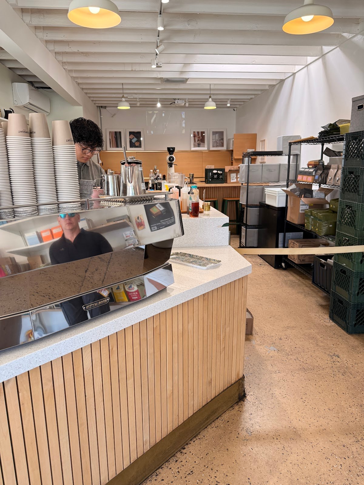 Kumquat Coffee HLP specialty coffee shop in Los Angeles - photo 2