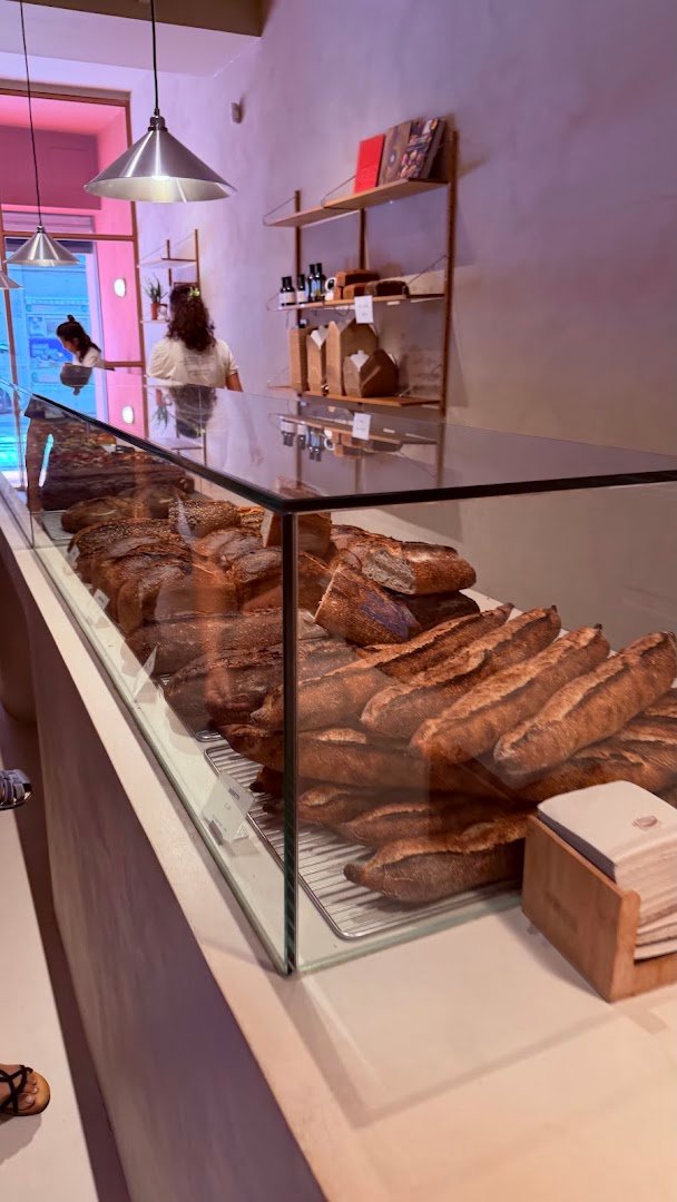 Origo Bakery specialty coffee shop in Barcelona - photo 8