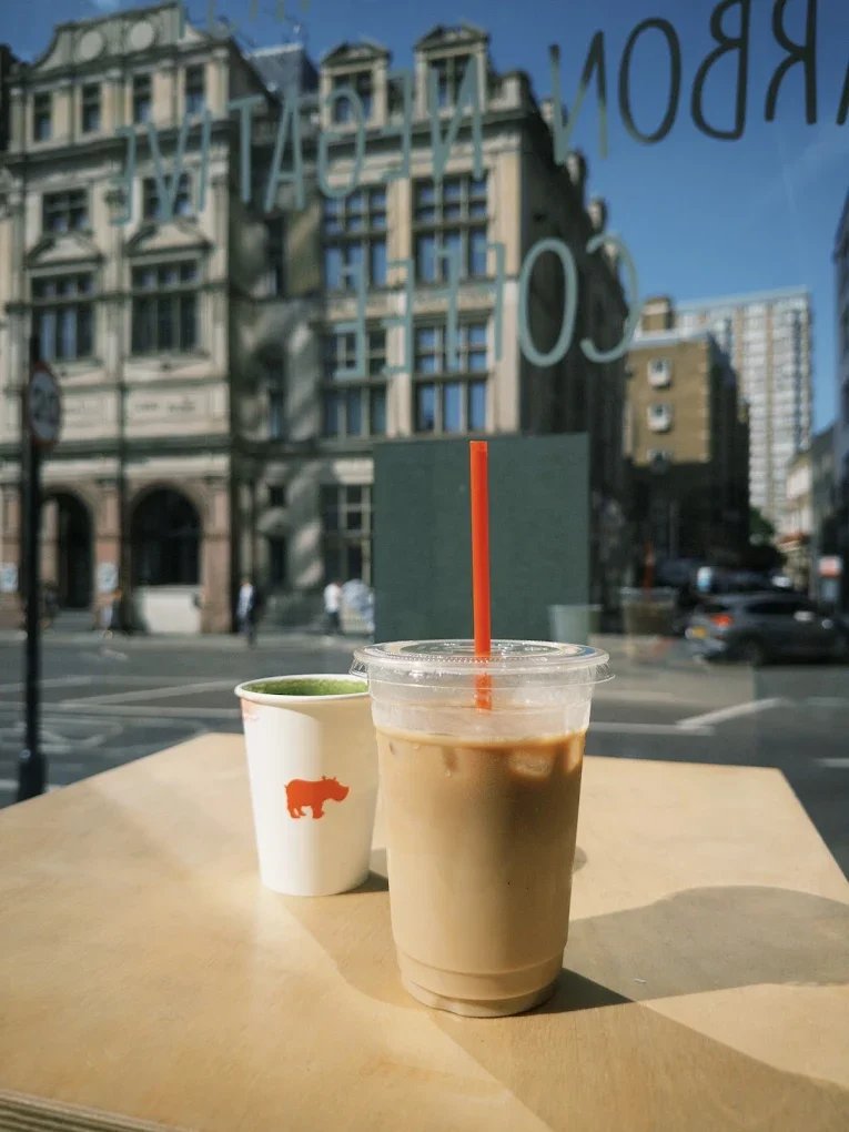 Kiss the Hippo (Shoreditch) specialty coffee shop in London - photo 3