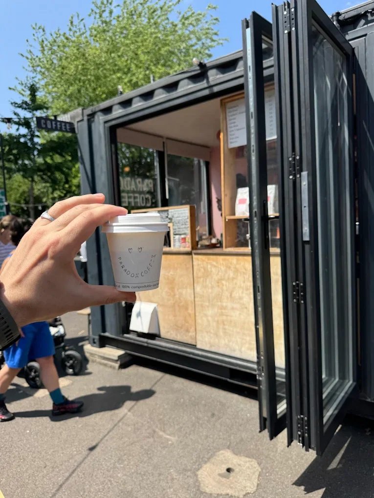 Paradox Design + Coffee specialty coffee shop in London - photo 2