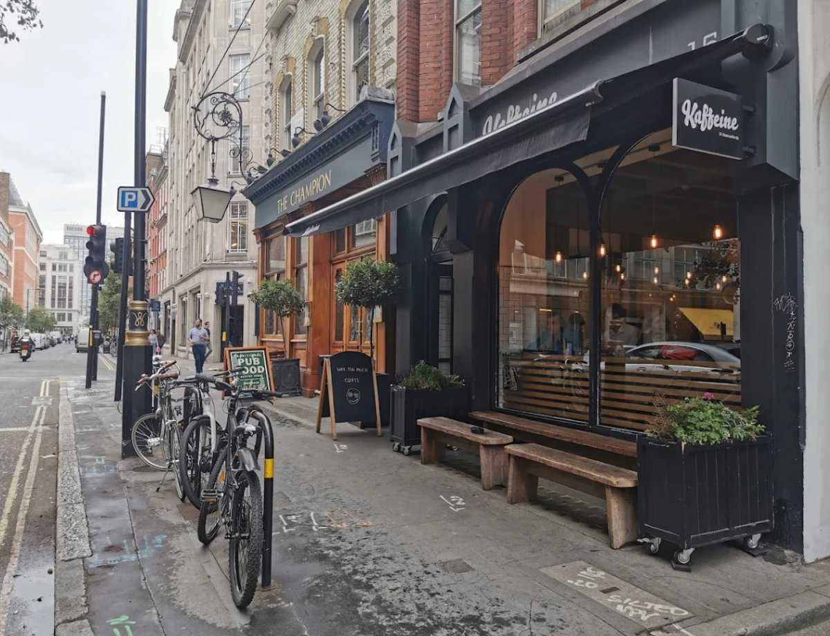 Kaffeine (Eastcastle Street) specialty coffee shop in London - photo 3