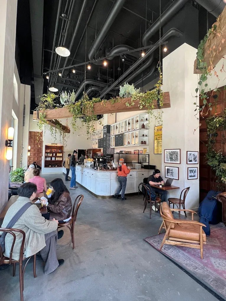 Devoción Dumbo specialty coffee shop in New York - photo 3